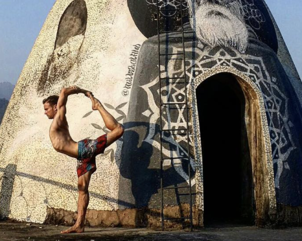 6 Dancer Pose Variations & their benefits for Every Level