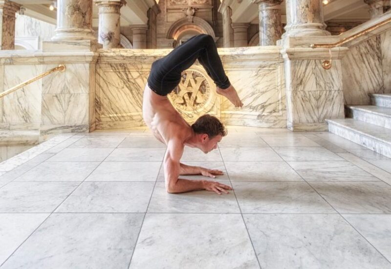 How To Do Scorpion Pose Vrischikasana In Yoga Dav Jones Yoga