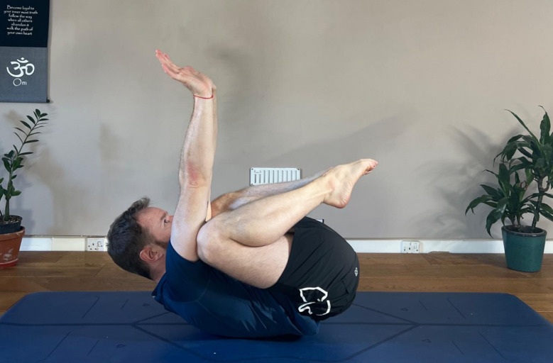 Supine Bakasana