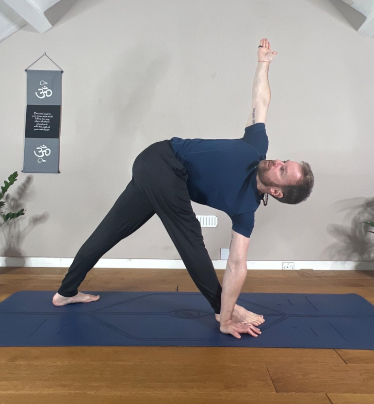 Parivrtta Trikonasana (Revolved Triangle Pose)