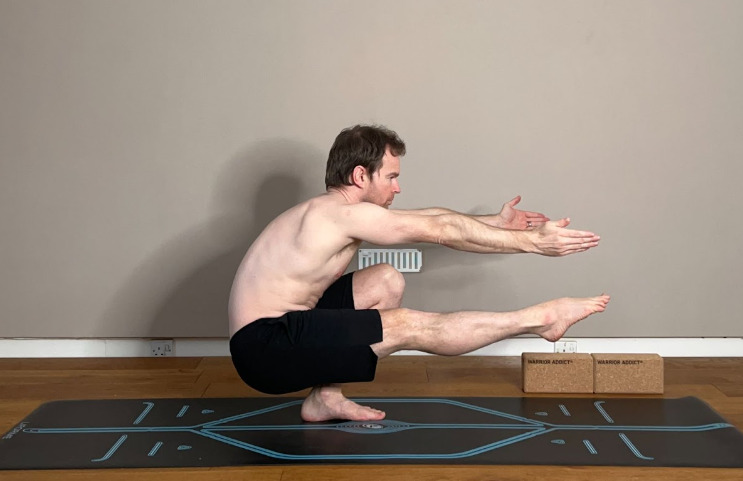 Pistol Squat Pose