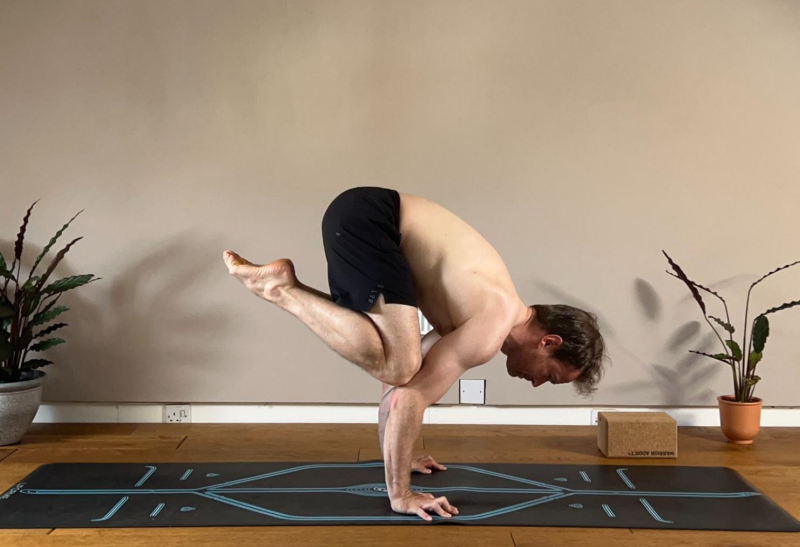 Bakasana Bakasana